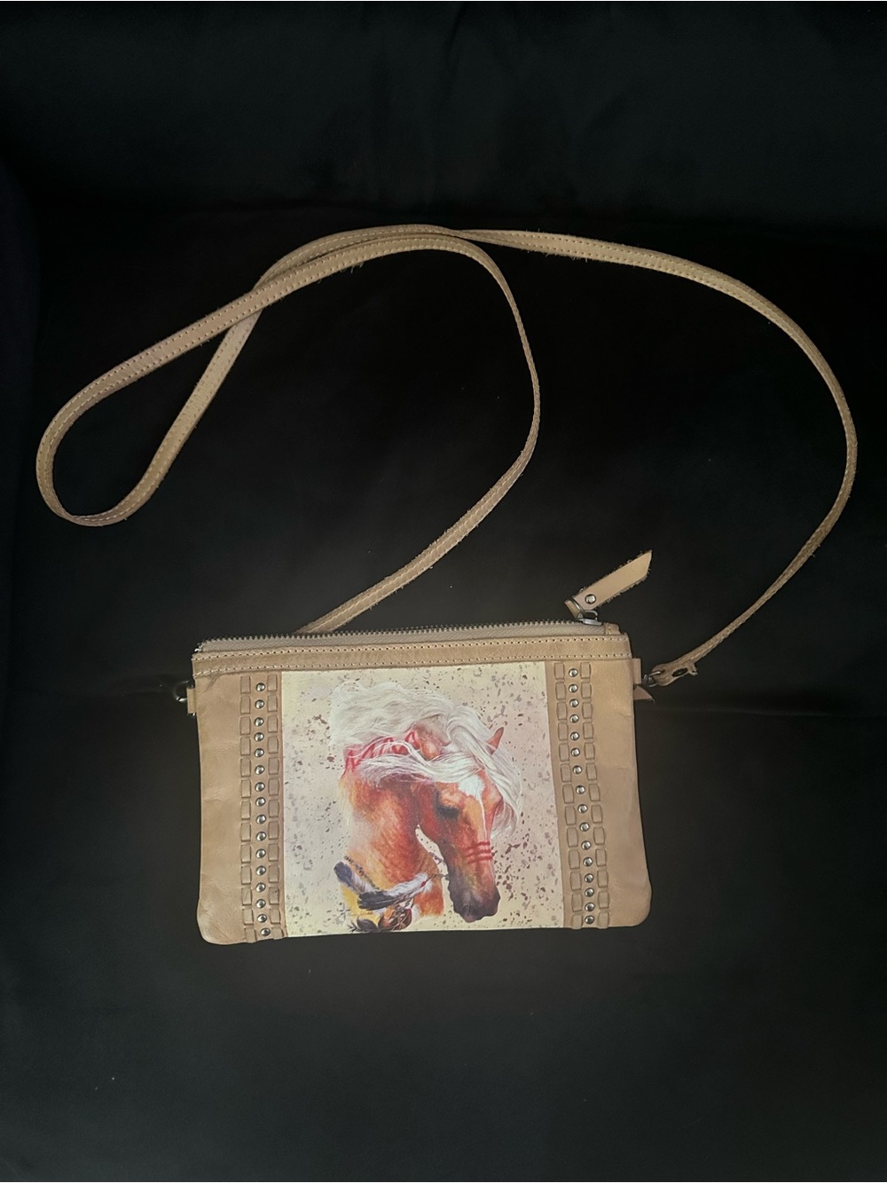 Montana West Beige Crossbody with Horse Artwork